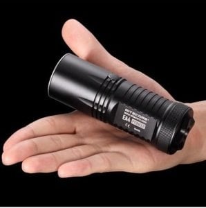NITECORE EA4 860 LÜMEN EL FENERİ