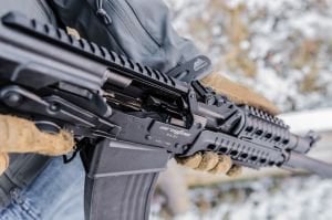 ARMSAN ARMTAC RS-S1 SİYAH TELESKOPİK ŞARJÖRLÜ AV TÜFEĞİ