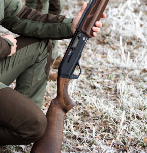 WINCHESTER SX4 FIELD YARI OTOMATİK AV TÜFEĞİ