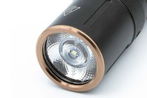FENİX E12 V3.0 200 LÜMEN EL FENERİ