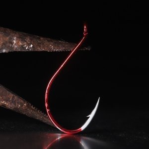 BKK Red Octopus Beak İğne 2