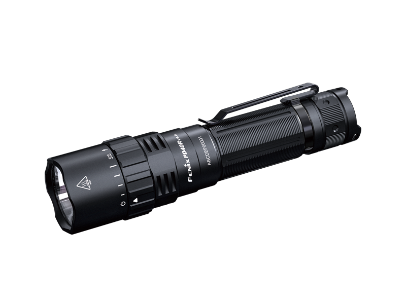 FENİX PD40R V3.0 3000 LÜMEN EL FENERİ