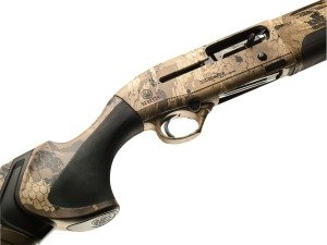 BERETTA A400 XTREME UNICO KICK OFF CAMO OPTIFADE YARI OTOMATİK AV TÜFEĞİ