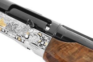BREDA SUPER TITANO LIMITED EDITION YARI OTOMATİK AV TÜFEĞİ